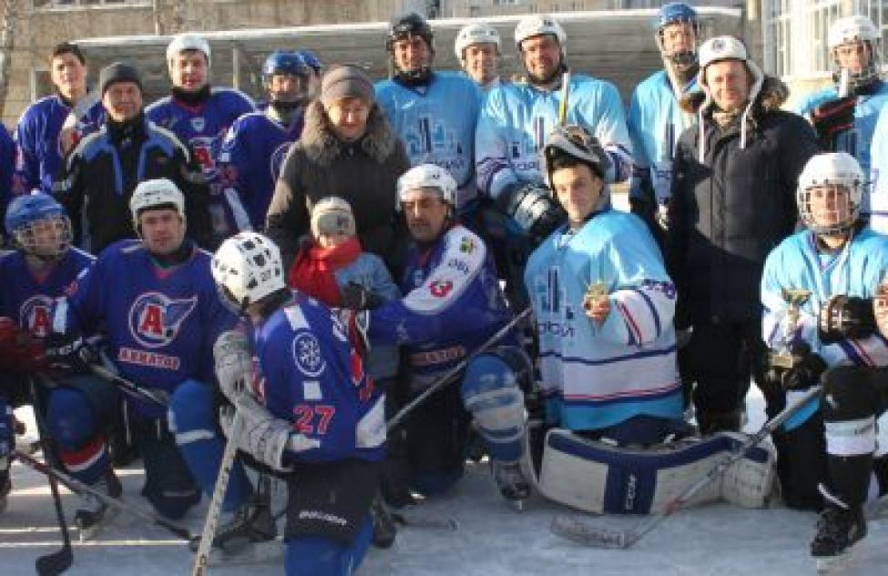 В Оби пройдет ежегодный хоккейный турнир памяти Гришкина