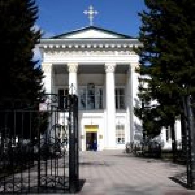 Расписание богослужений в главном храме города Обь 19 — 25 мая-2025