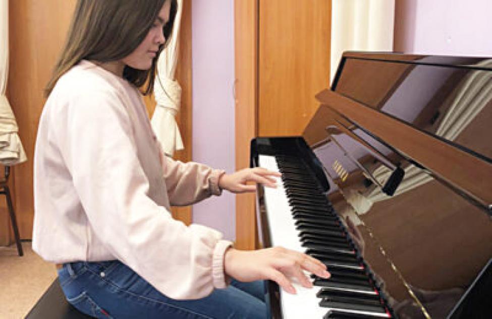 Музыка зазвучит по-новому: местная школа искусств получила новые музыкальные инструменты