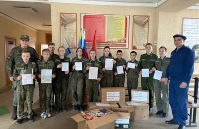 Письма солдатам написали школьники из города Обь