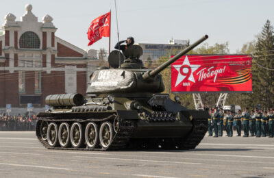 Легендарный танк Т-34 возглавит парад Победы в Новосибирске