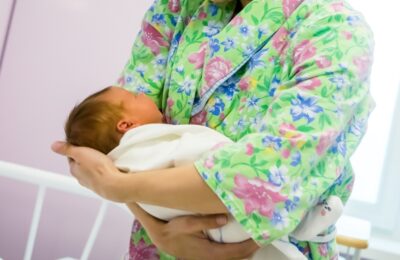 Региону направленно 1.4 млрд рублей на поддержку семей при рождении третьего ребенка