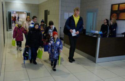 Прибывшие недавно в Новосибирскую область дети из ЛНР будут устроены в образовательные учреждения