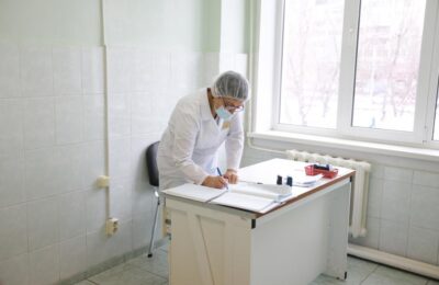 Порядка 200 тысяч насадок для интраназальной вакцинации от COVID-19 поступили Новосибирскую область