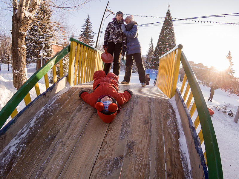 Вернуть детям снежные горки требует Совет отцов Новосибирской области