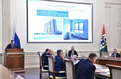 Губернатор региона Андрей Травников заявил о необходимости качественно и своевременно выполнять областные программы