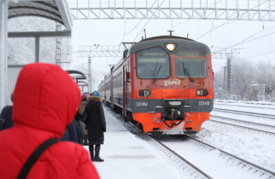 Условия для запуска прямой электрички до аэропорта «Толмачево» обозначил губернатор Травников