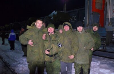 Эшелон с мобилизованными и военной техникой из Новосибирской области отправился в зону спецоперации
