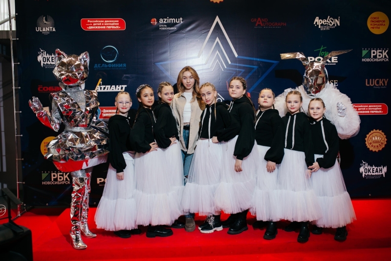 Детский вокальный ансамбль «Карамельки» из Оби стал лауреатом Всероссийского конкурса «Звезды большой страны»
