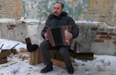Историю музыканта без страха в зоне проведения спецоперации рассказал волонтер из Новосибирской области