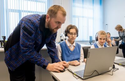«Урок цифры»: Новосибирская область вошла в число лидеров по участию в цифровых образовательных проектах