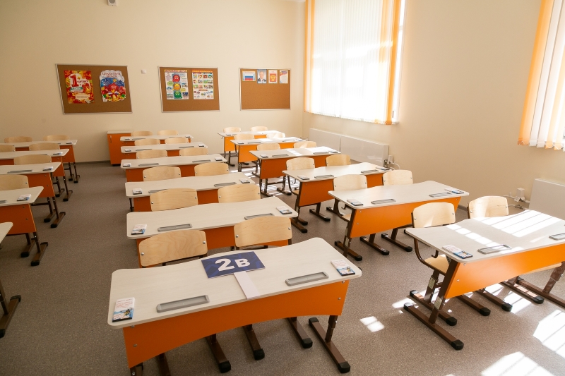 Около тысячи педагогов трудоустроено в школы Новосибирской области за лето-2023