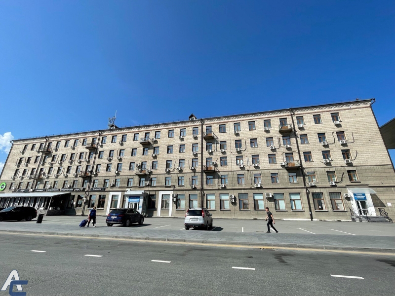 Снести историческую пятиэтажку планируют на территории аэропорта «Толмачево»