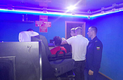 В подпольное казино нагрянули бойцы «Грома», следователи СК и представители прокуратуры в Оби