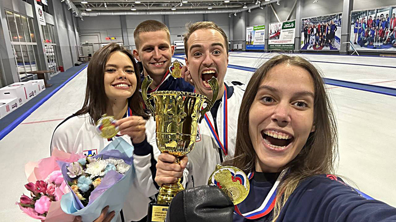 Домашний кубок России по кёрлингу выиграли спортсмены из города Оби