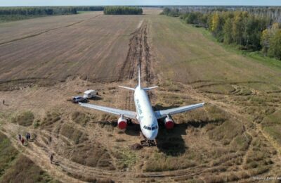Севший в поле под Новосибирском Airbus A-320 может стать музейным экспонатом
