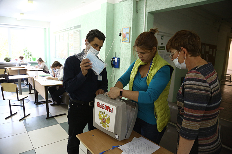 Участковые избирательные комиссии приступили к работе в Новосибирской области