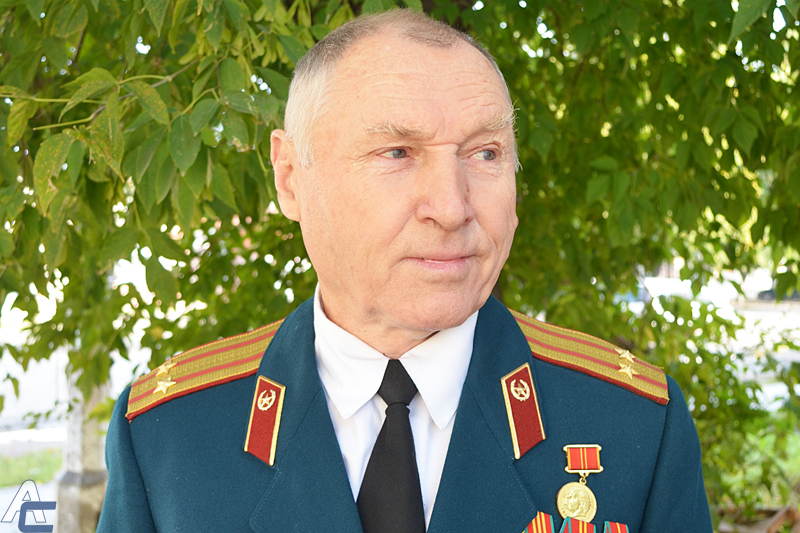 Известного ветерана МВД и общественника Василия Фещенко похоронили в городе Оби