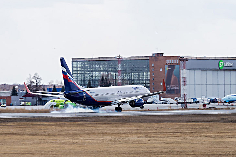 Ретро-рейс из Москвы в Новосибирск выполнит "Аэрофлот" в честь своего 100-летия