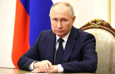 Губернатор Андрей Травников прокомментировал намерение Владимира Путина участвовать в выборах Президента РФ-2024