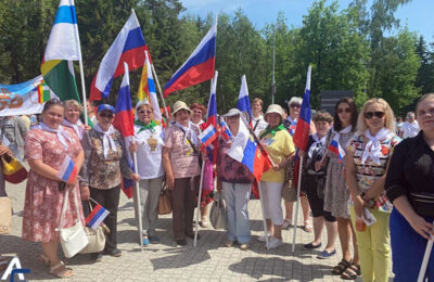 Праздник сильной и суверенной державы: День России отметили в городе Обь и Новосибирской области