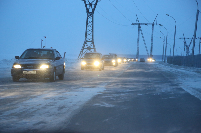 Федеральную трассу "Иртыш" перекрыли в Новосибирской области из-за сильной метели