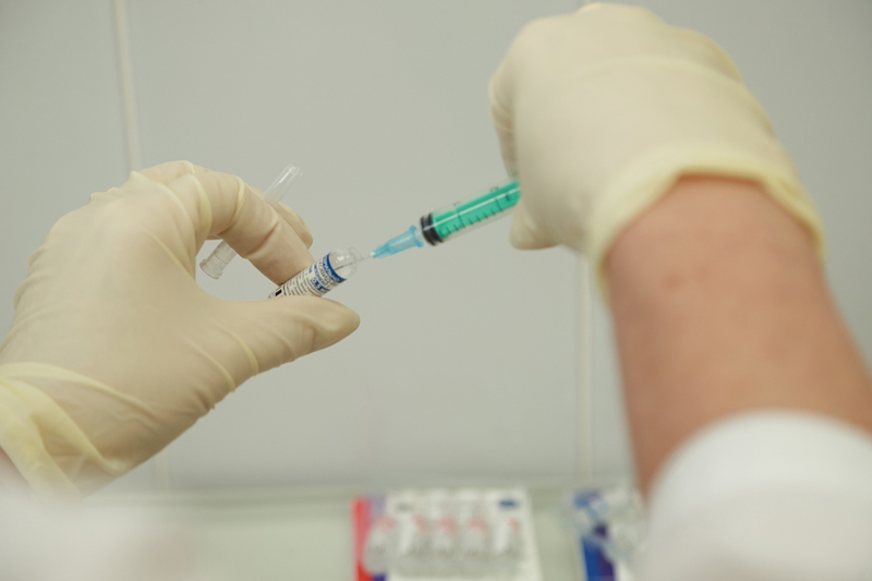 Обские врачи: вакцина есть, привиться можно