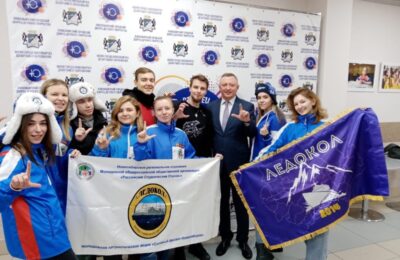 «Снежный десант» высадился в Новосибирской области: более 300 участников помогут жителям региона