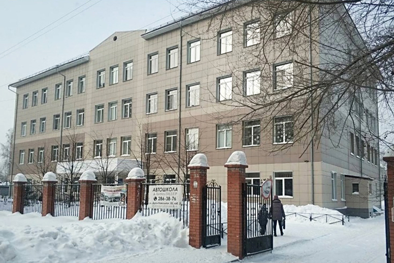 Более 30 школ капитально отремонтируют в Новосибирской области