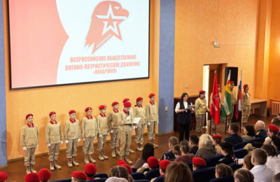 Клятву на верность Отечеству дали школьники из Оби под Новосибирском