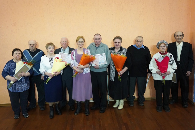 Бриллиантовую свадьбу отметила семья Галевич из Оби под Новосибирском