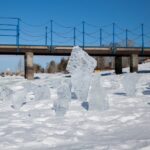 О толщине льда на реке Оби и в водохранилище рассказали новосибирские спасатели