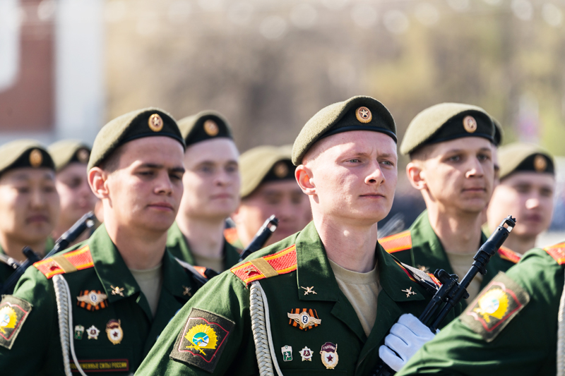 Поздравления с Днём защитника Отечества 23 февраля