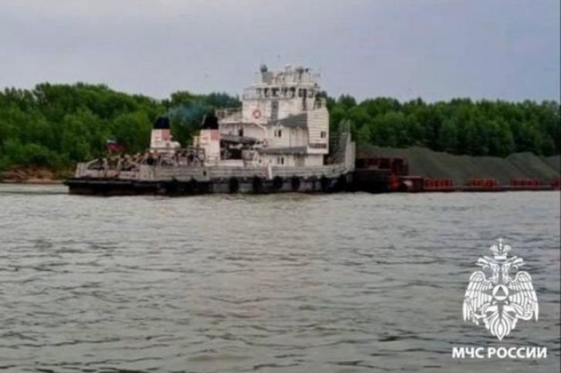 Спасатели МАСС предотвратили трагедию с пенсионерами на Оби