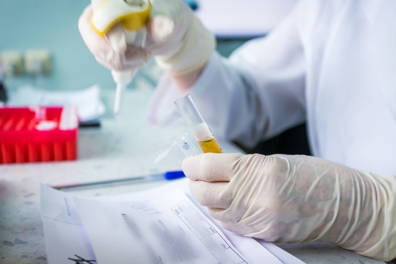 Специалист по репродукции объяснила как мотивировать мужчину на визит к врачу