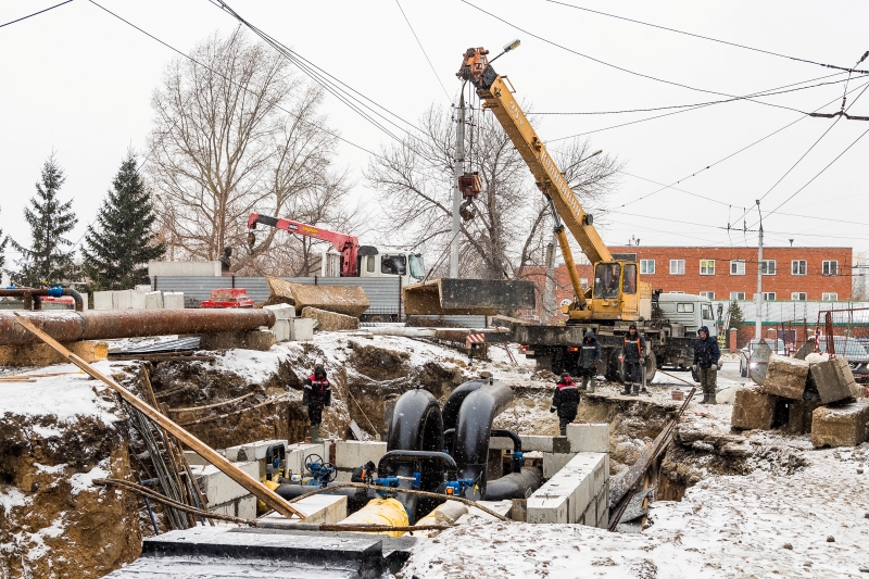 Андрей Травников рассказал о причинах незавершенных работ на теплосетях