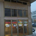 Пятый вход станции метро Золотая Нива открыли после ДТП с автомобилем