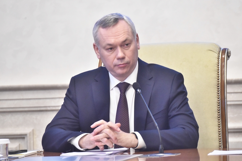 Губернатор Травников подвел первые итоги программы «Герои Новосибири» в прямом эфире