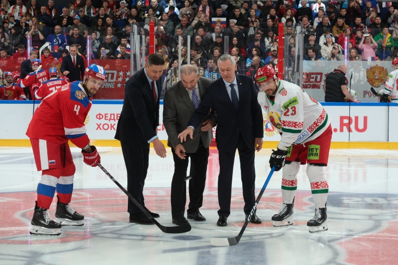 Команда «Россия 25» стала победителем турнира по хоккею в формате 3х3 в Новосибирске