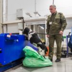 Паприку под видом личных вещей пытался ввезти в Толмачёво пассажир из Ферганы