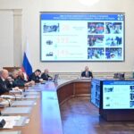 Губернатор Травников поручил продолжать работу по предотвращению рисков в морозы