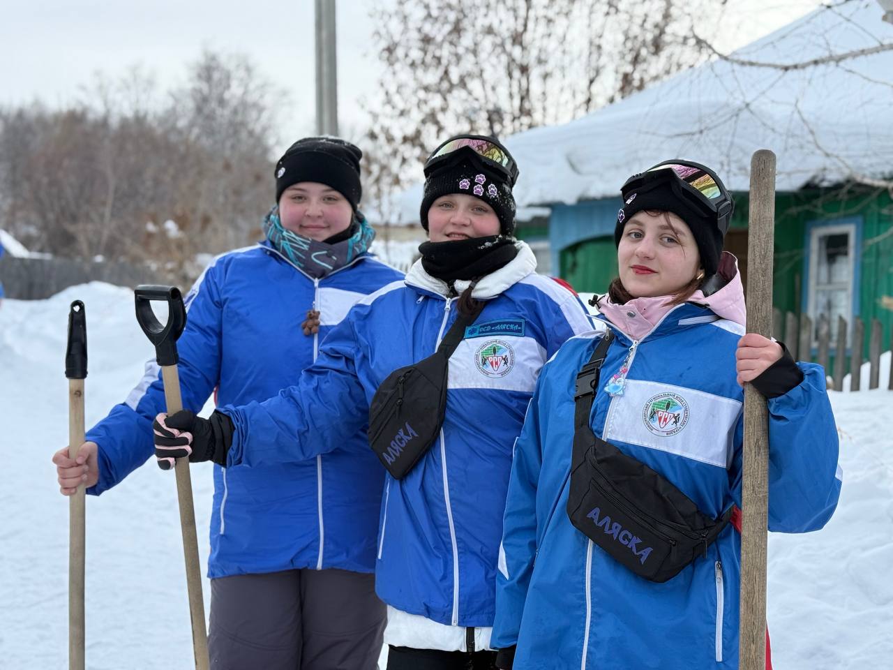 Более семисот новосибирцев присоединились к патриотической акции «Снежный десант»