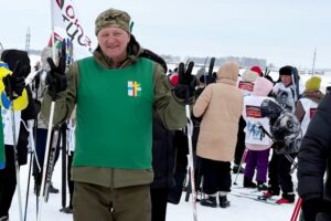 Жители города Обь стали участниками ежегодного лыжного перехода «От Героя к Героям»