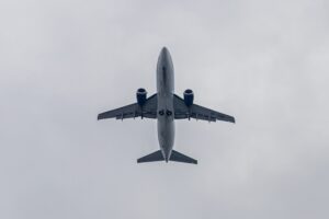 Авиакомпания «Ред Вингс» нарушила права пассажиров в декабре 2025 года