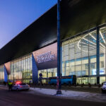 Коммерсанта задержали в аэропорту Новосибирска за хищение 9,6 млн рублей при ремонте поликлиники