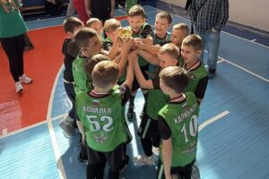 Юные футболисты из Оби стали третьими на турнире в Коченёво