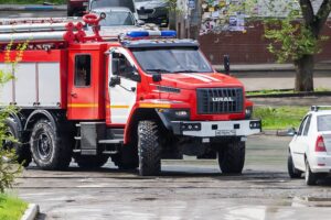 Здание администрации загорелось в городе Обь под Новосибирском