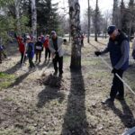 Благоустроенные по нацпроекту скверы стали главной целью апрельских субботников в регионе