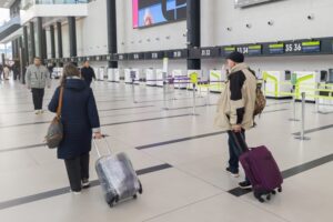 С задержкой рейсов столкнулся аэропорт Новосибирска 10 апреля