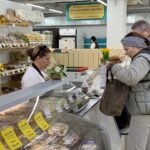 В Новосибирске заработала вторая в городе социальная ярмарка у метро Студенческая